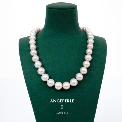 White Pearl Necklace