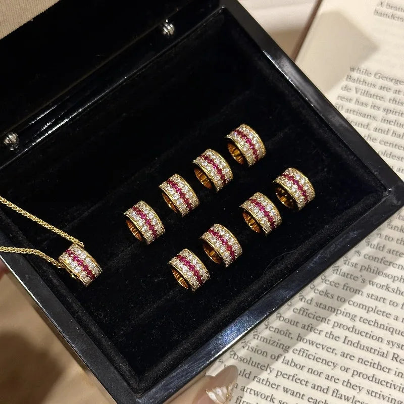 Light luxury High quality color surround ruby three row diamond rings for women necklace fashion wedding retro jewelry sets