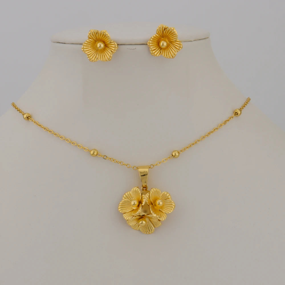 Women Necklace Earrings Jewelry Set Exquisite Flower Pendant Gold Plated Luxury Nigeria Wedding Women's Day Gift