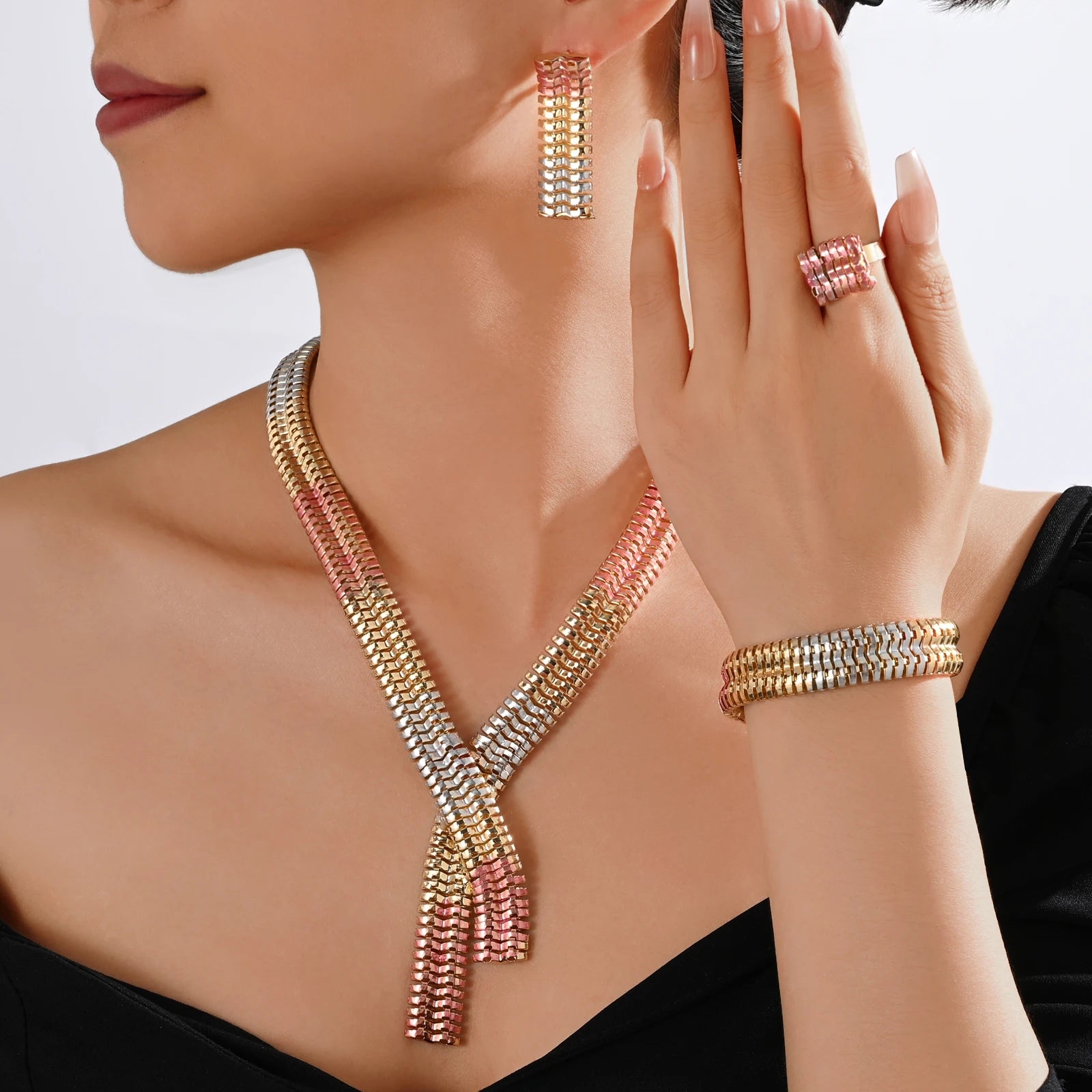 Fashion Prom Jewelry Sets Earrings and Rings Women Necklace 18k Gold Plated Design Earring Bracelet Rings Gifts Sets