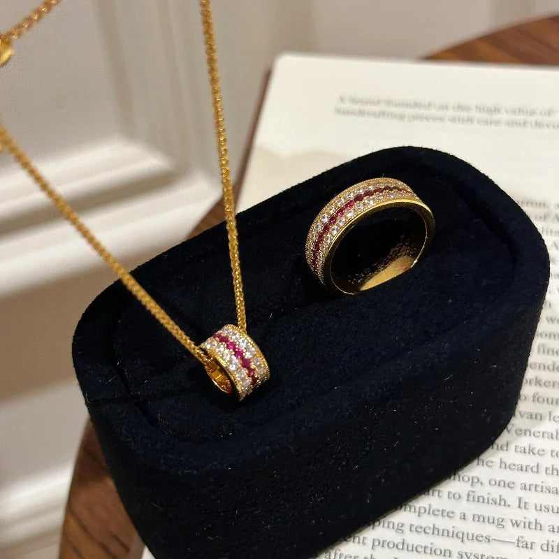 Light luxury High quality color surround ruby three row diamond rings for women necklace fashion wedding retro jewelry sets