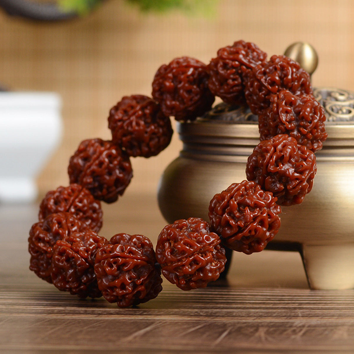 Men's high-end bracelet